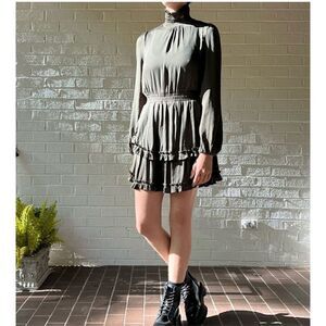 Vestique Olive Green Baby Doll Party Dress.  Size L. High Neck Swiftie